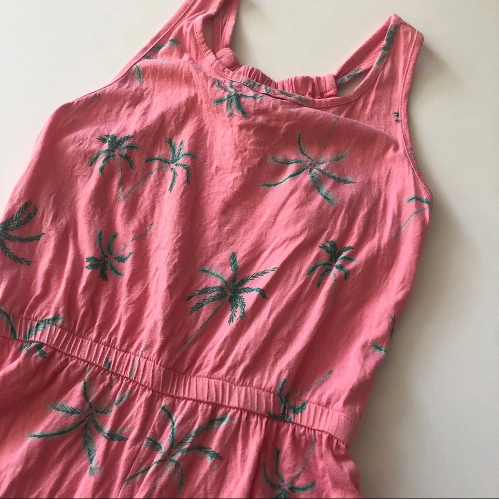 Old Navy pink shorts